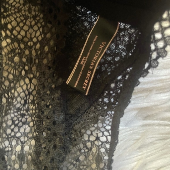 VS & VS pink bundle medium - Picture 4 of 5